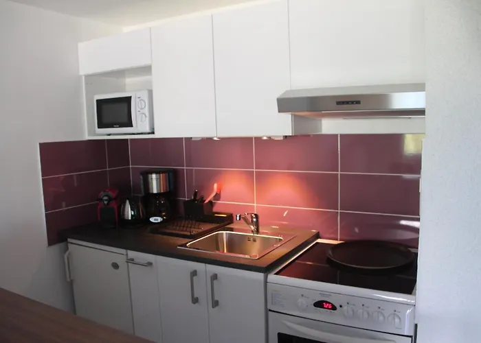 Mont-blanc Idealement Situe Chamonix